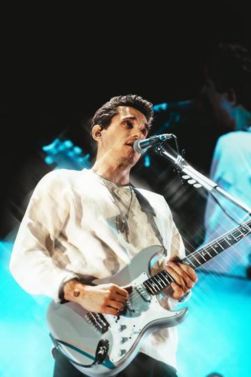 Illustration de « Slow Dancing in a Burning Room » par John Mayer